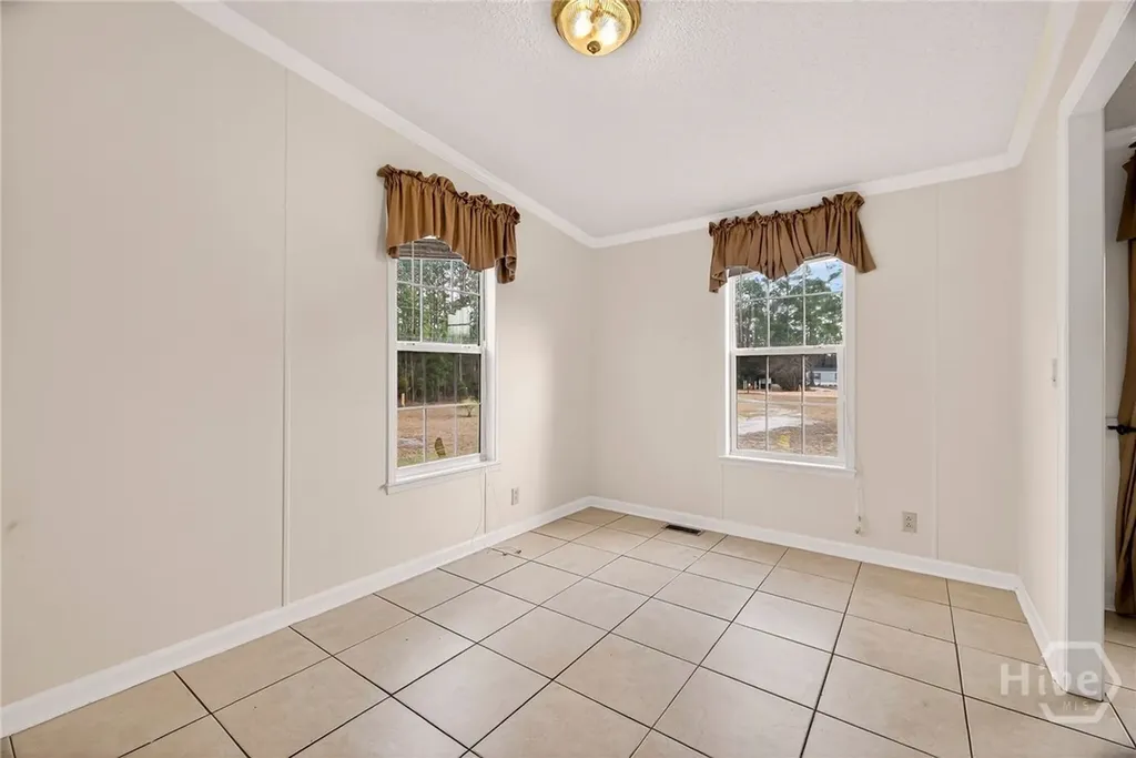 1323 Starling Road Pembroke GA 31321