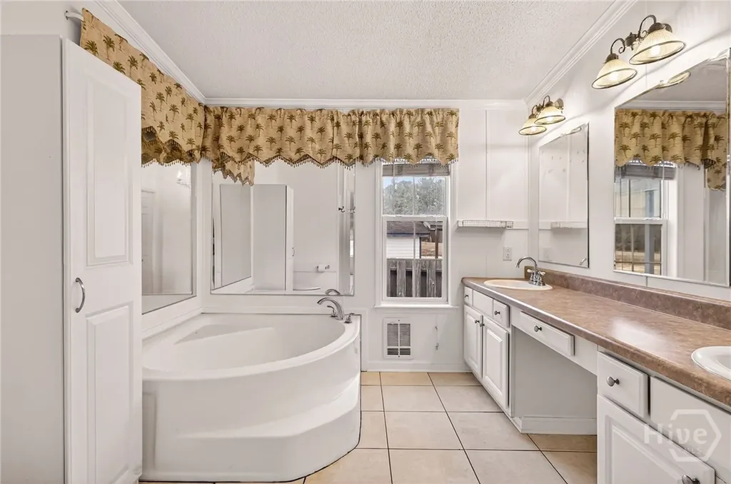 1323 Starling Road Pembroke GA 31321