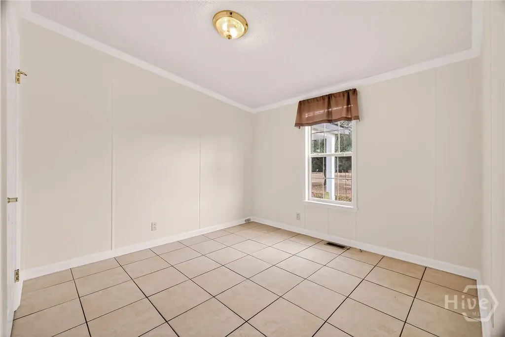 1323 Starling Road Pembroke GA 31321