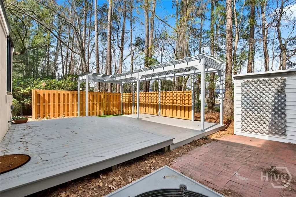 2 Bundy Park Savannah GA 31406