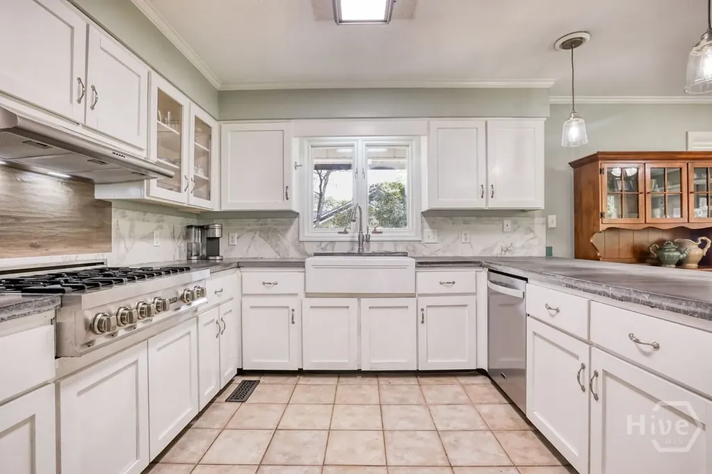 7 Wesley Crossing Savannah GA 31411