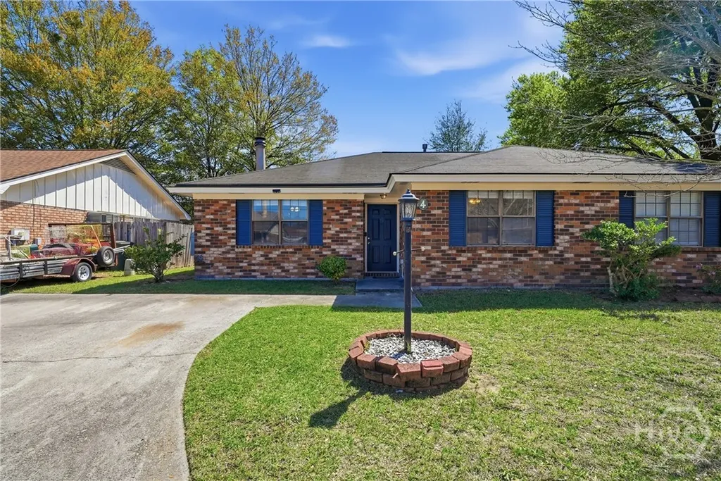 4 Flowering Peach Court Savannah GA 31419