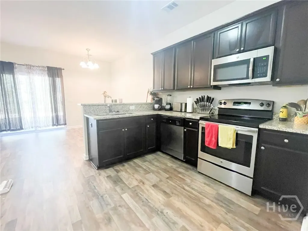 30 Walker Court Richmond Hill GA 31324