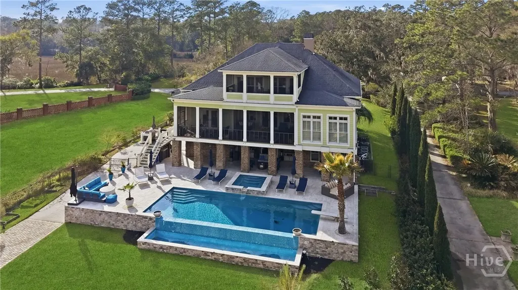 277 Catherine View Richmond Hill GA 31324