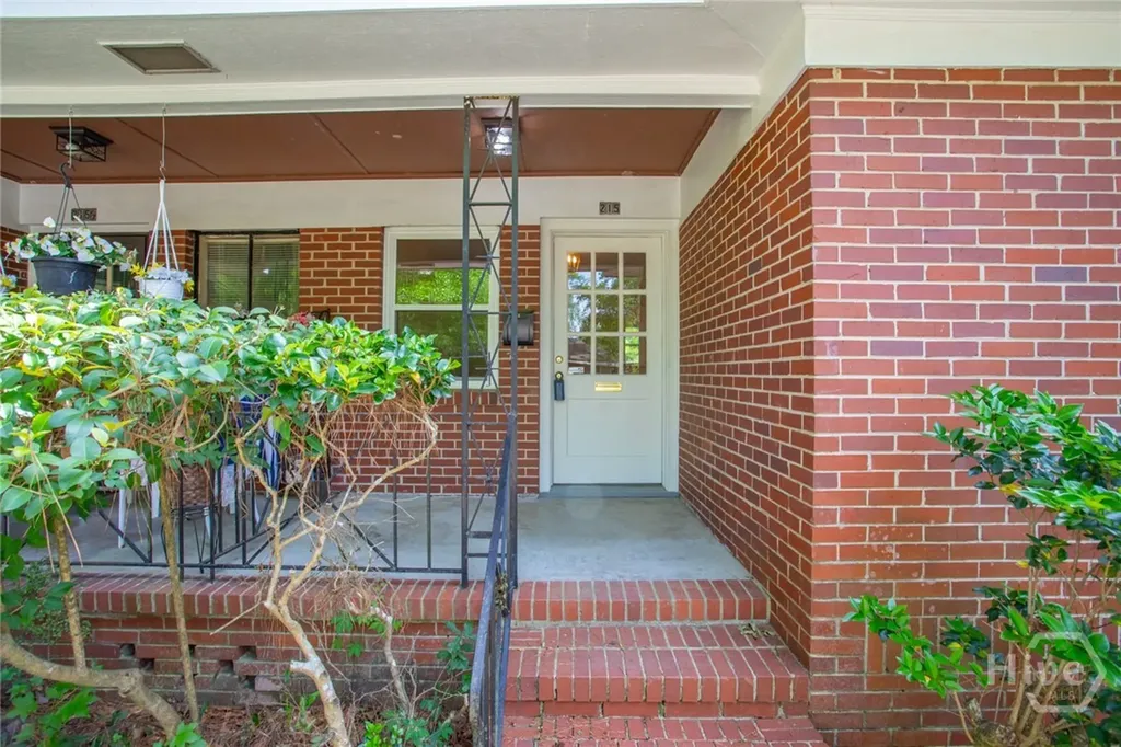 215 Brandywine Road Savannah GA 31405