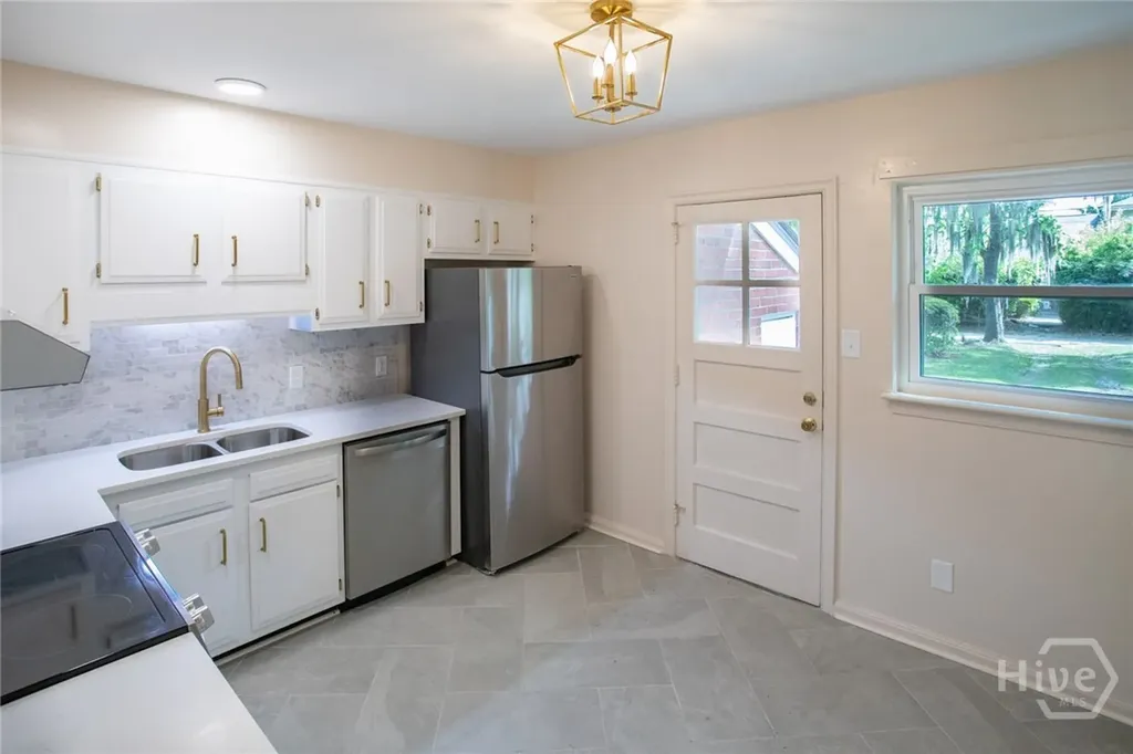 215 Brandywine Road Savannah GA 31405
