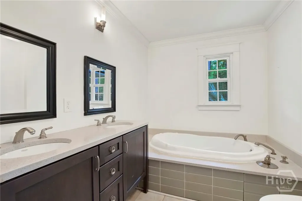 12 Fallowfield Drive Savannah GA 31406