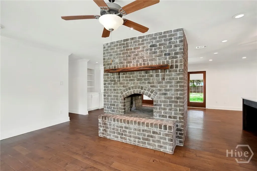12 Fallowfield Drive Savannah GA 31406