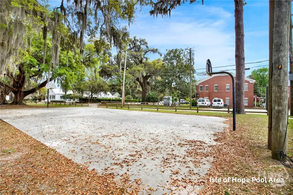 12 Fallowfield Drive Savannah GA 31406