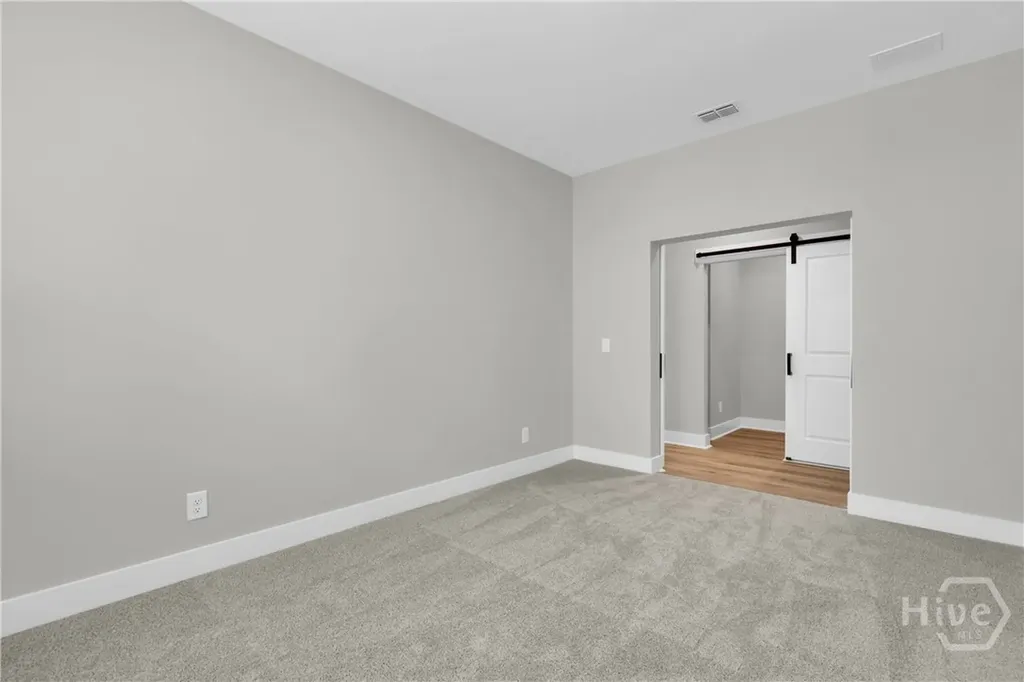 169 Mage Street Savannah GA 31302