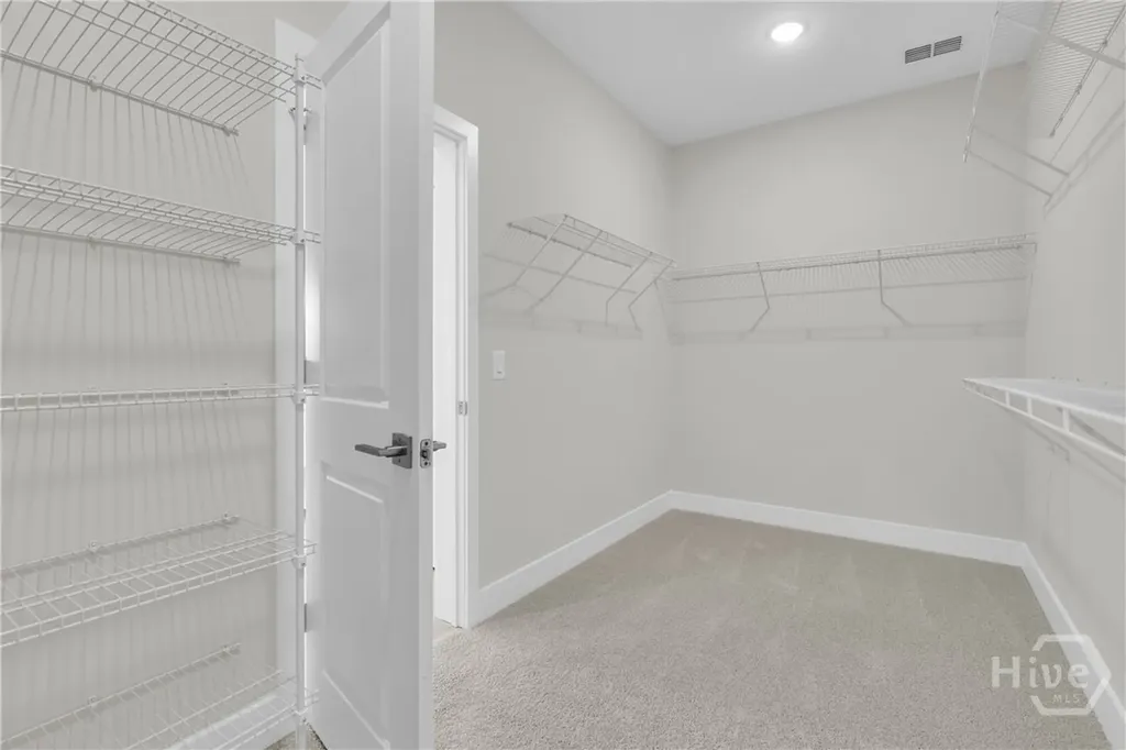 169 Mage Street Savannah GA 31302