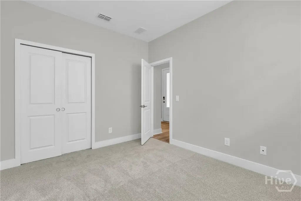 169 Mage Street Savannah GA 31302