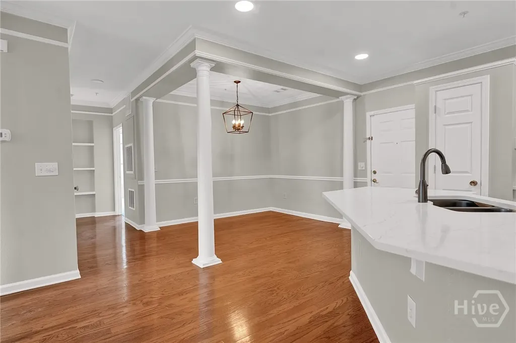 2516 Whitemarsh Way Savannah GA 31410