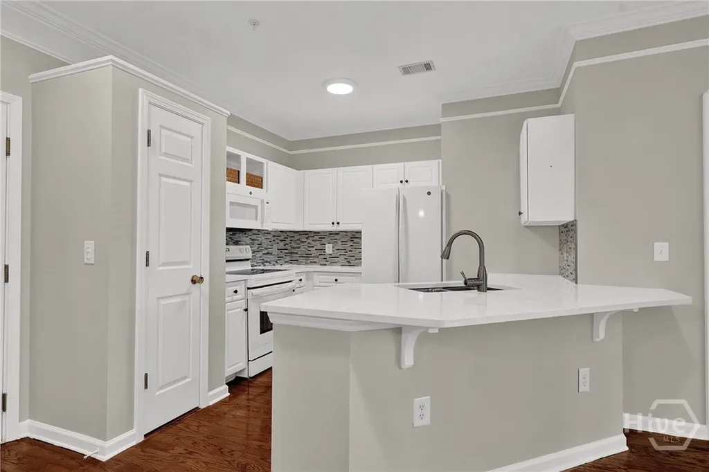 2516 Whitemarsh Way Savannah GA 31410