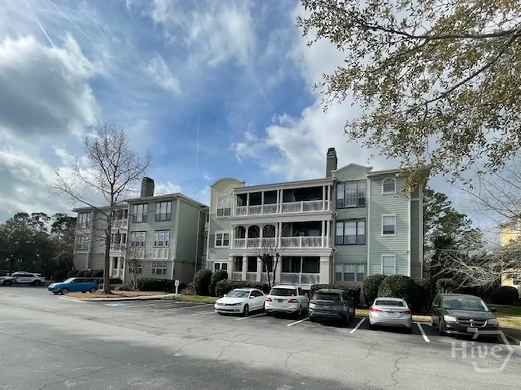 2516 Whitemarsh Way Savannah GA 31410