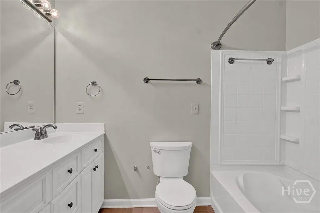 2516 Whitemarsh Way Savannah GA 31410