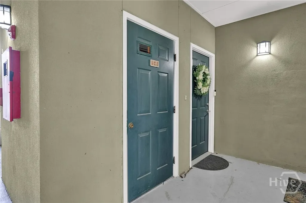 2516 Whitemarsh Way Savannah GA 31410
