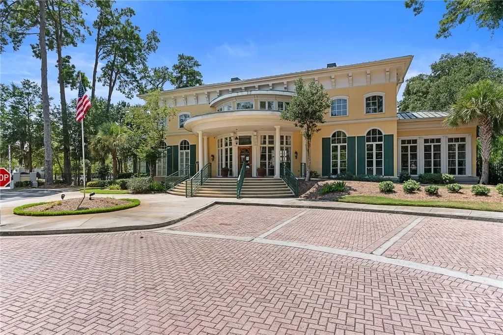 2516 Whitemarsh Way Savannah GA 31410