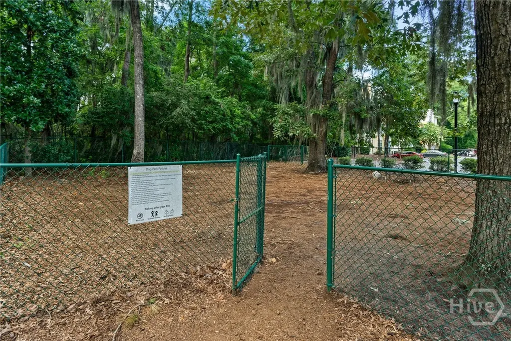 2516 Whitemarsh Way Savannah GA 31410