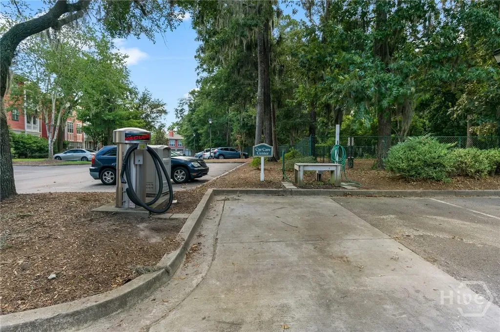 2516 Whitemarsh Way Savannah GA 31410