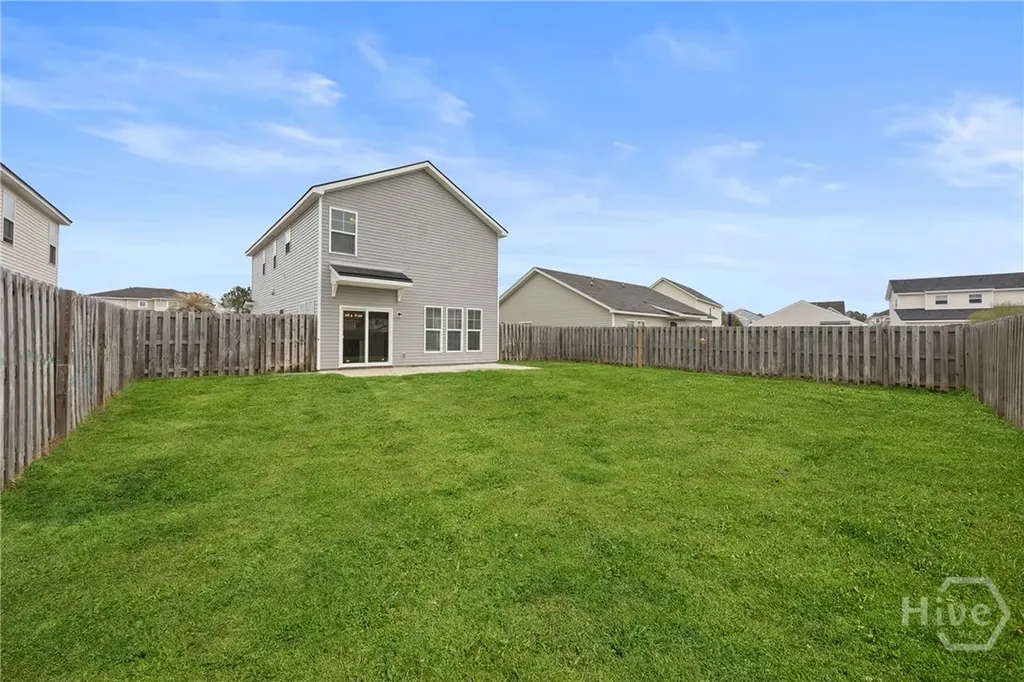 203 Lakepointe Drive Savannah GA 31407