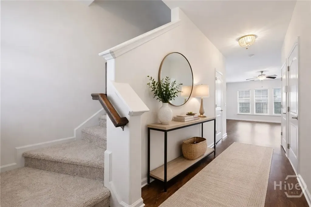 203 Lakepointe Drive Savannah GA 31407