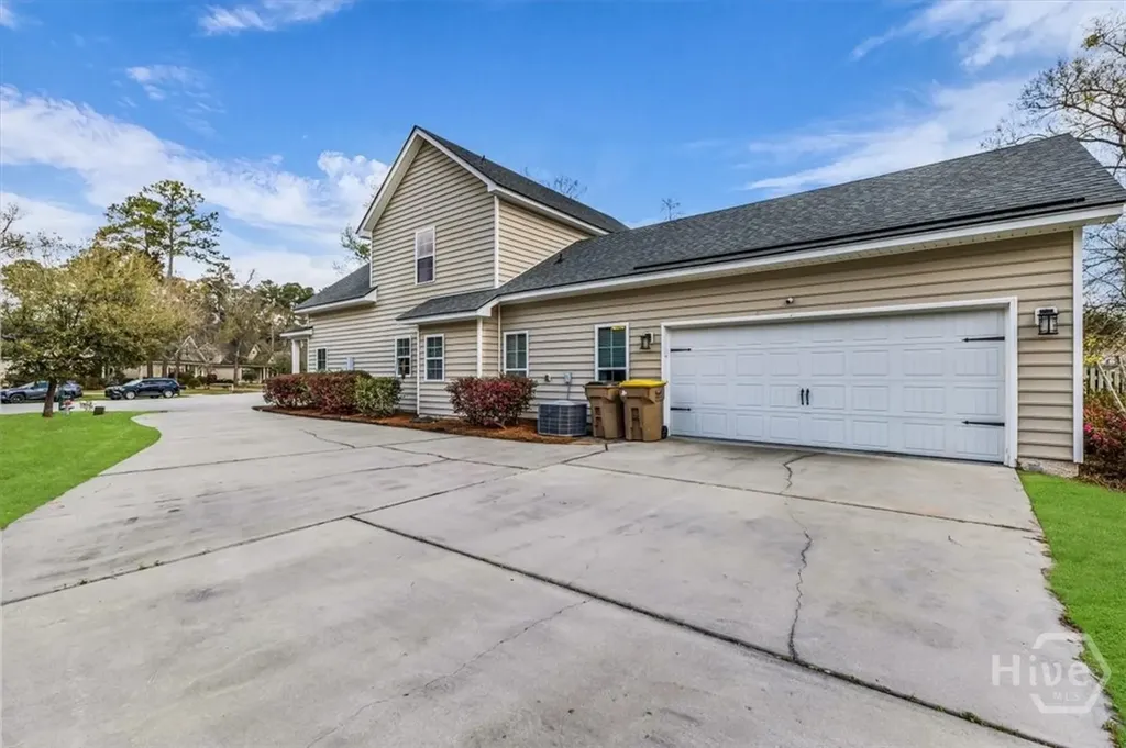 115 Golden Rod Loop Richmond Hill GA 31324