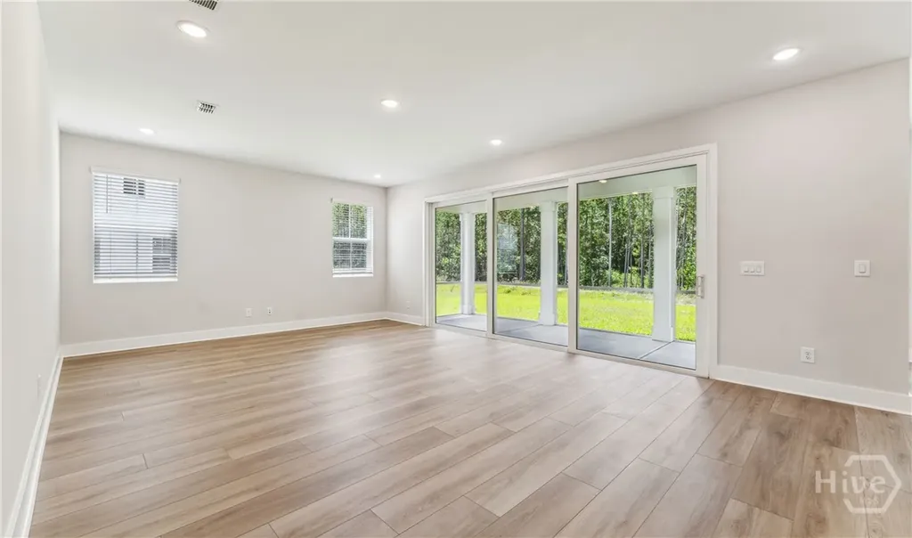 162 Mage Street Savannah GA 31302