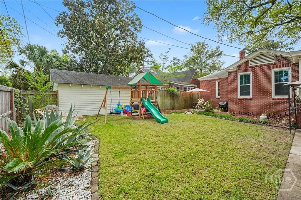 628 E 57th Street Savannah GA 31405