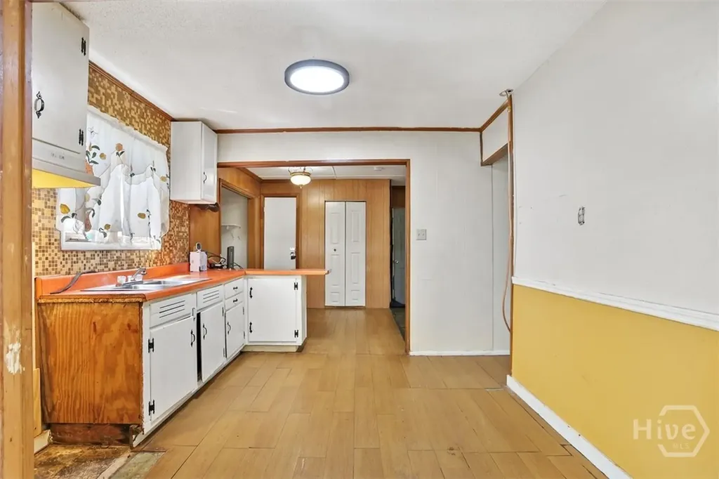 2223 N Fernwood Court Savannah GA 31404