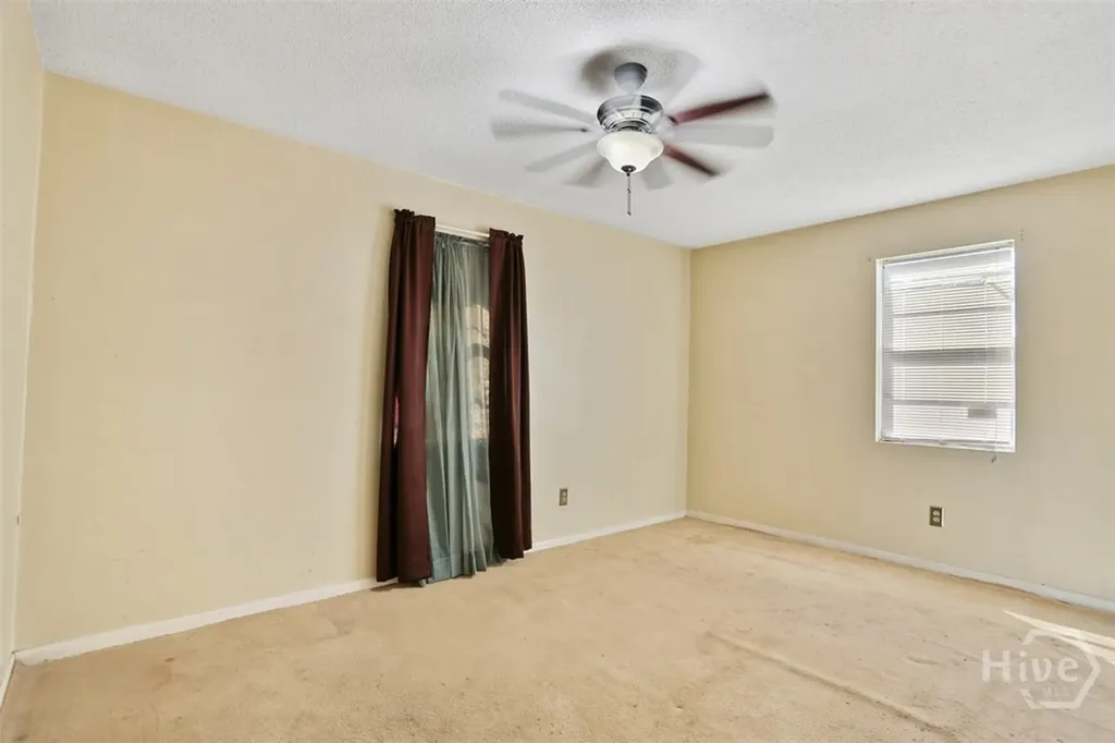 2223 N Fernwood Court Savannah GA 31404