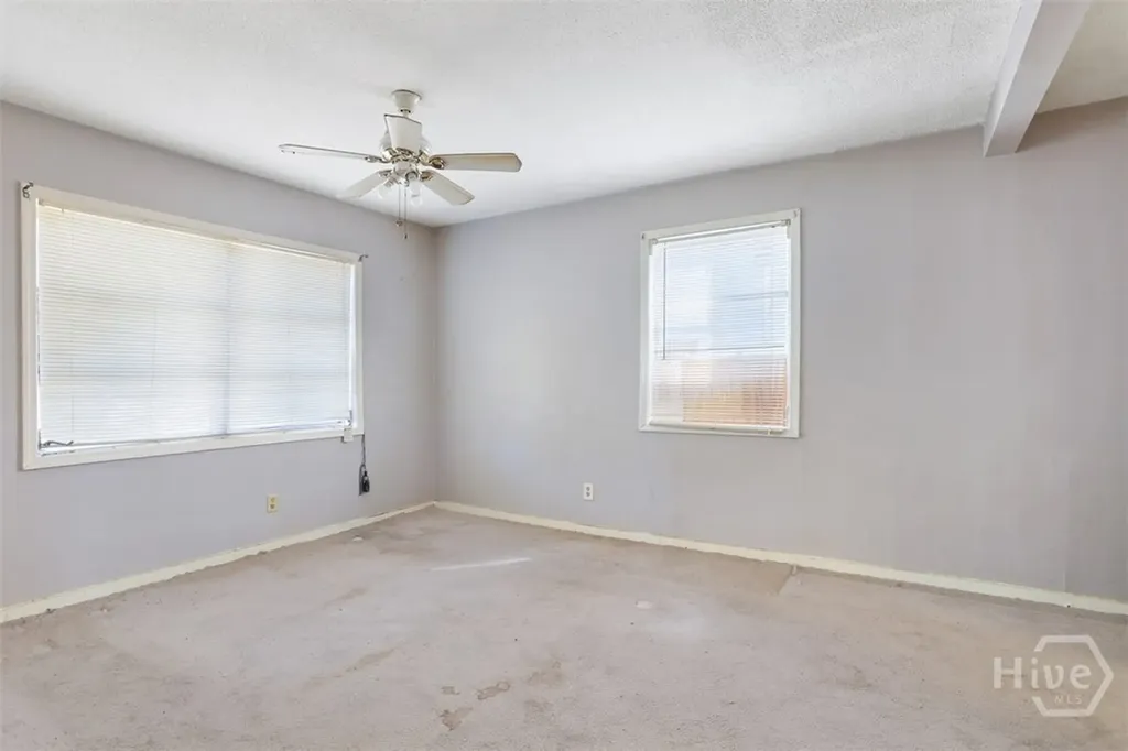 2223 N Fernwood Court Savannah GA 31404