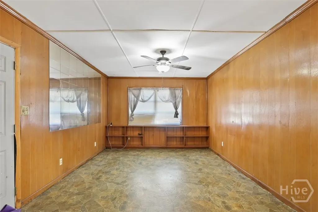 2223 N Fernwood Court Savannah GA 31404
