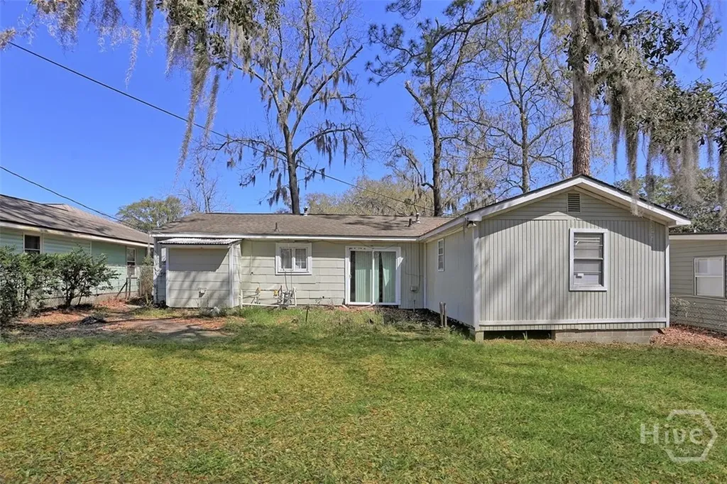 2223 N Fernwood Court Savannah GA 31404