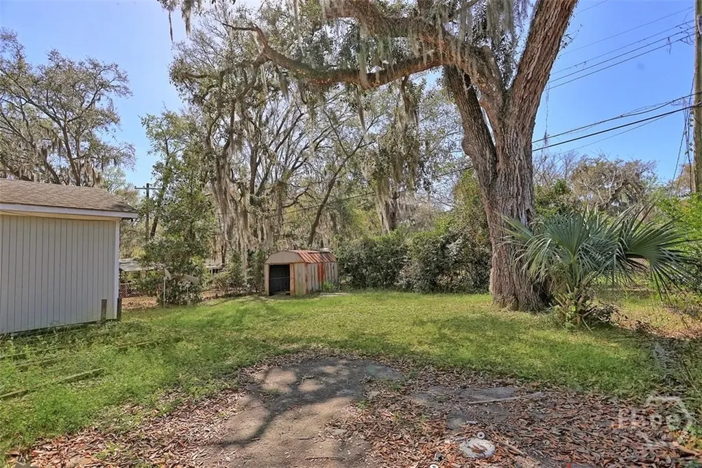 2223 N Fernwood Court Savannah GA 31404