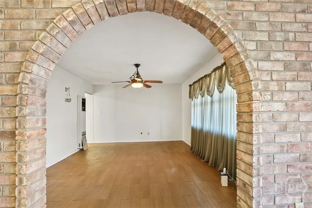 2223 N Fernwood Court Savannah GA 31404
