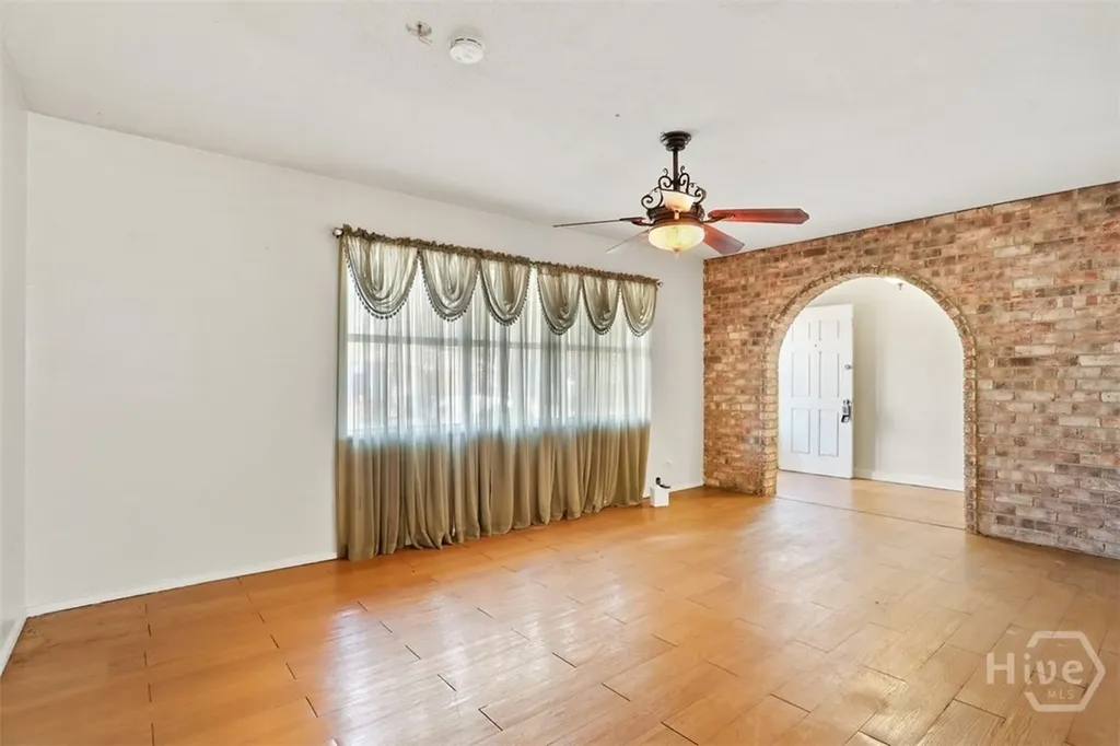 2223 N Fernwood Court Savannah GA 31404