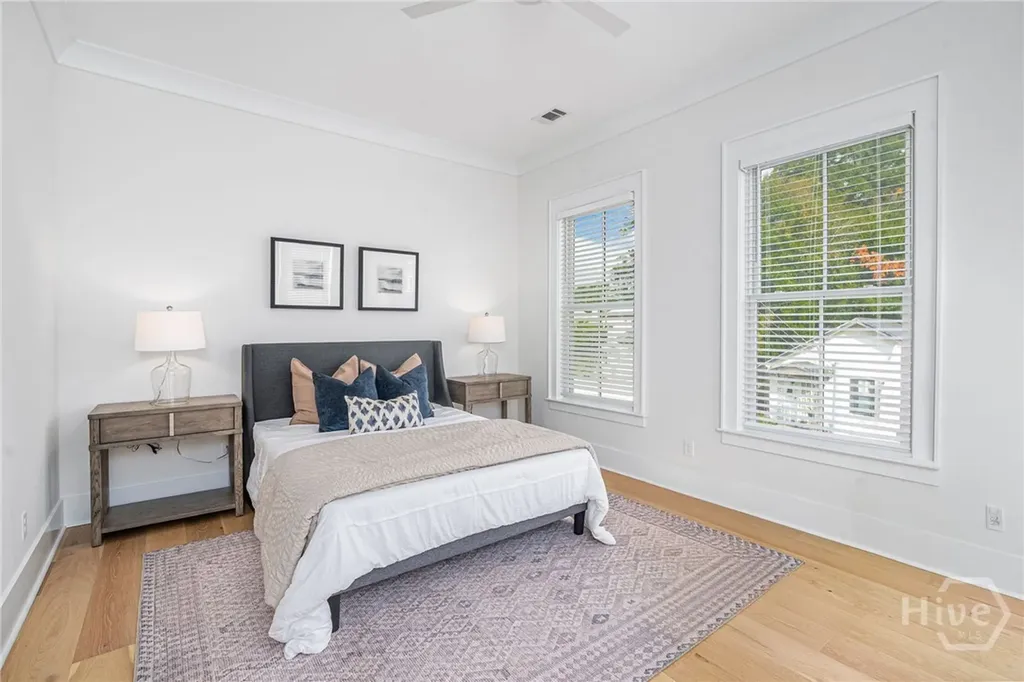 218 W 43rd Street Savannah GA 31401