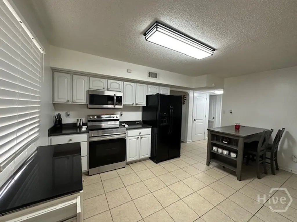 191 Island Drive Midway GA 31320