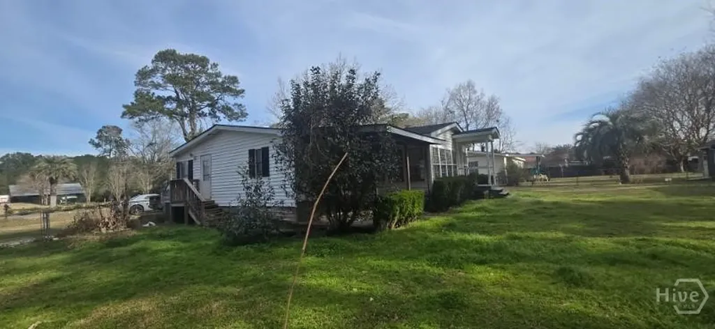 136 Burton Road Savannah GA 31405