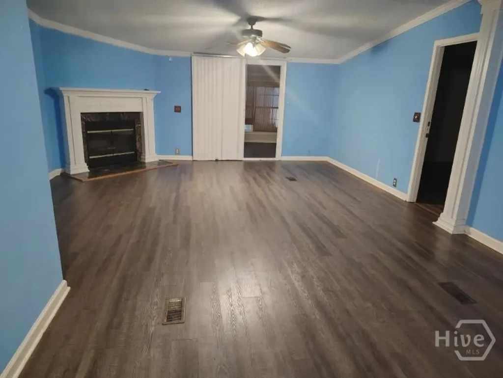 136 Burton Road Savannah GA 31405