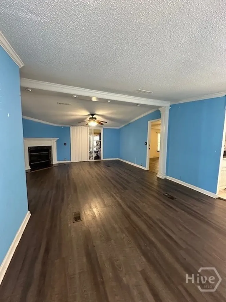 136 Burton Road Savannah GA 31405