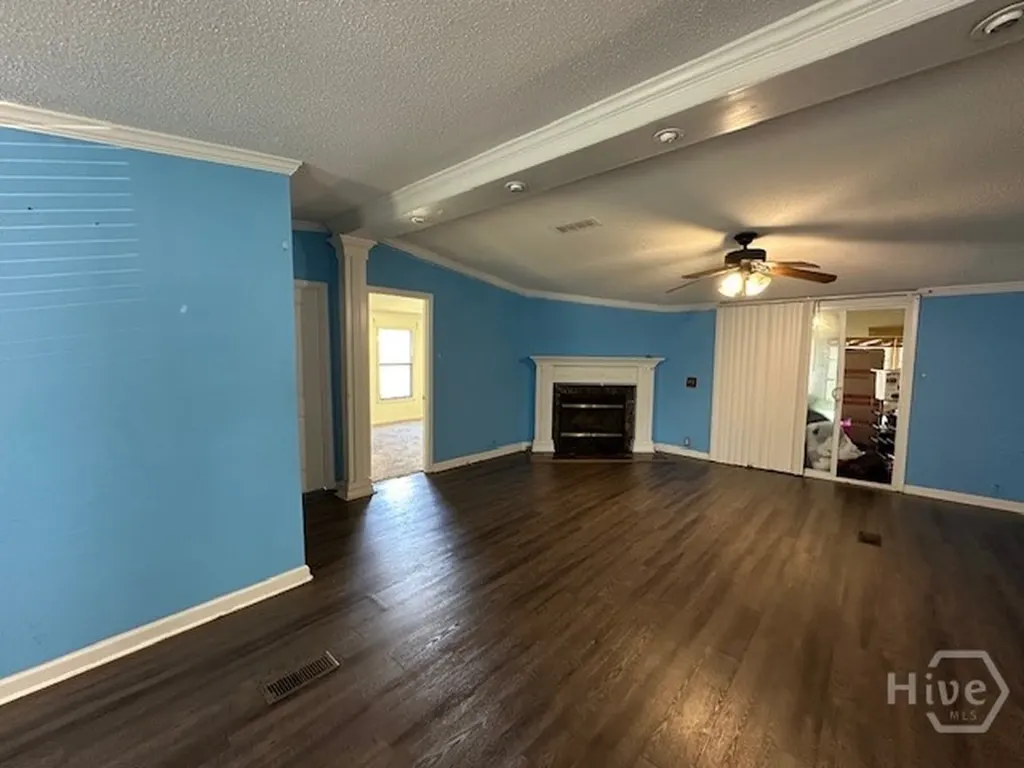 136 Burton Road Savannah GA 31405