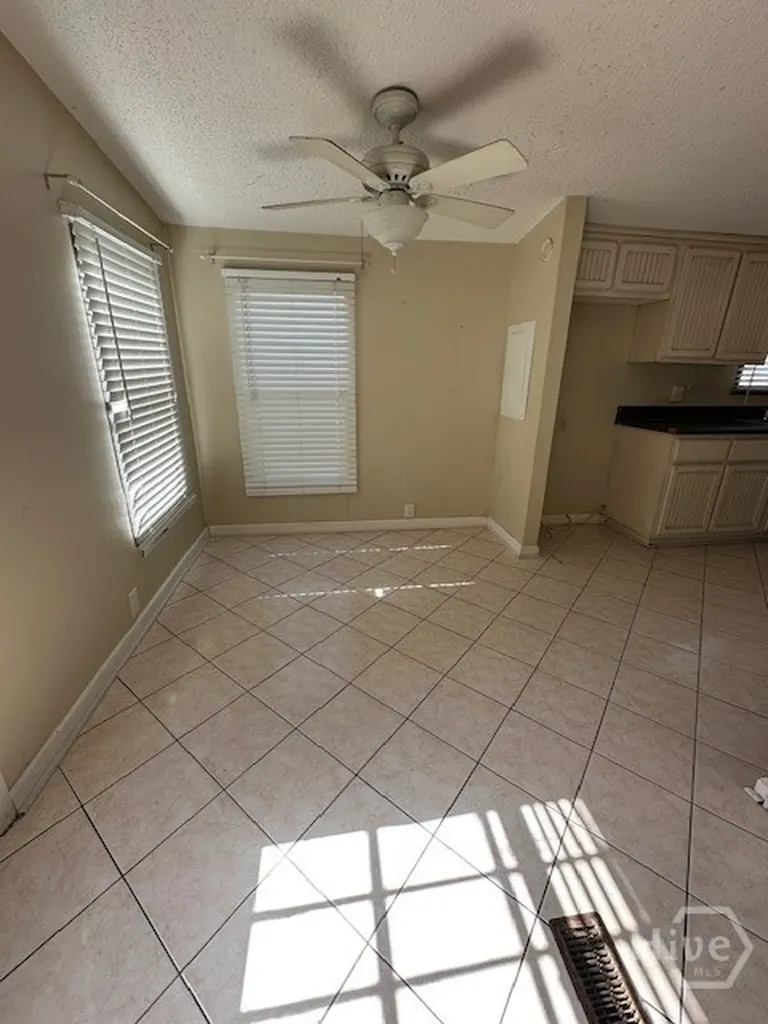 136 Burton Road Savannah GA 31405