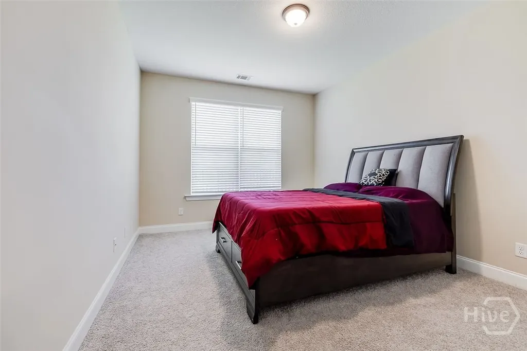 2 Oak Alley Guyton GA 31312