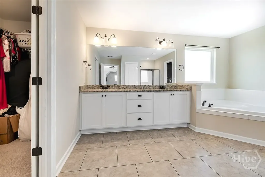 2 Oak Alley Guyton GA 31312