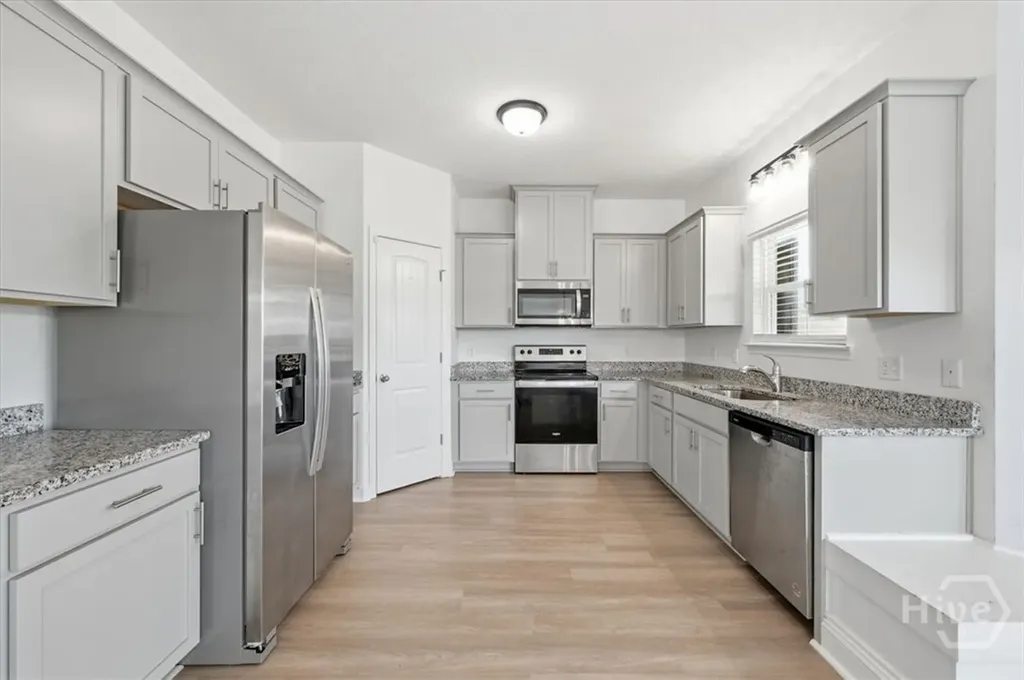 581 Abode Avenue Hinesville GA 31313