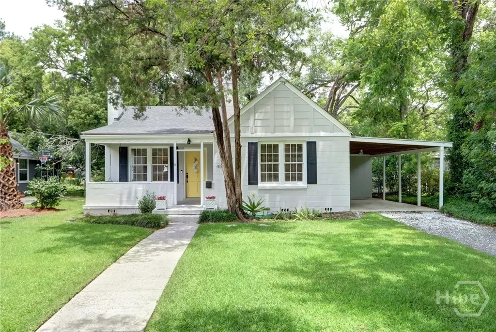 416 E 61st Street Savannah GA 31405