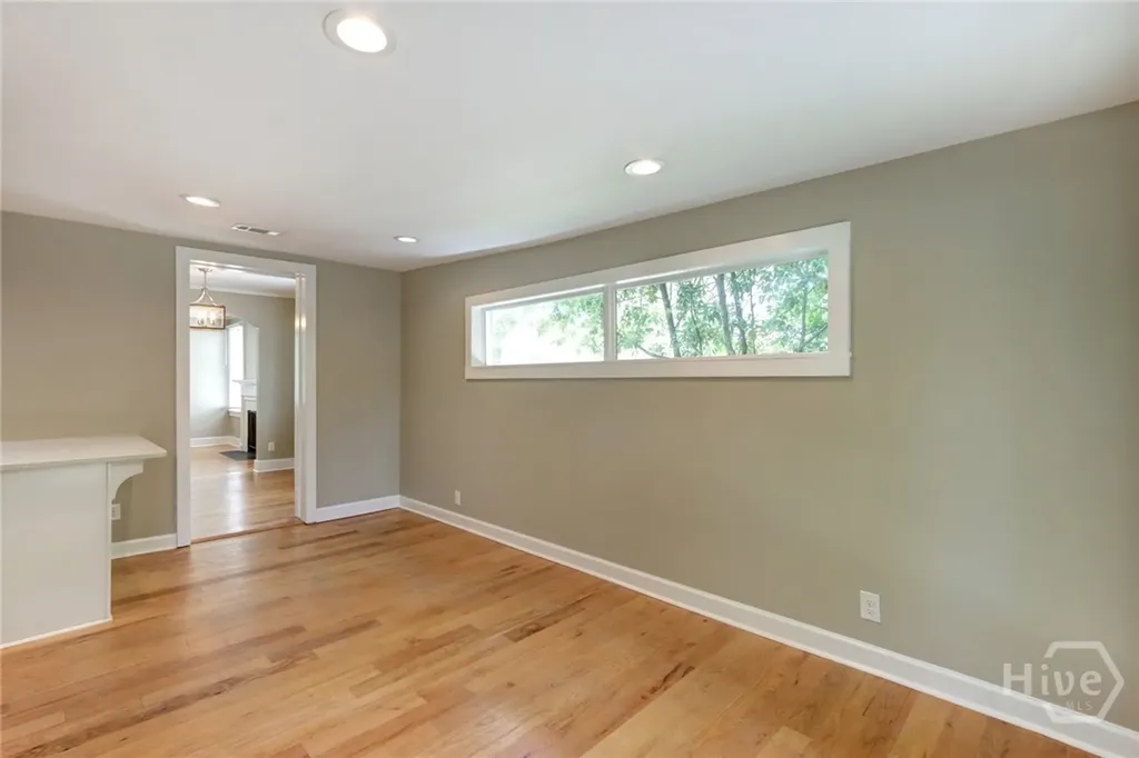 416 E 61st Street Savannah GA 31405