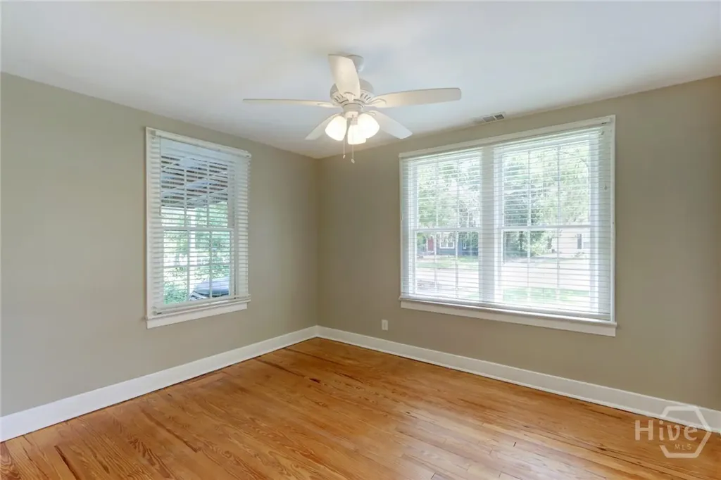 416 E 61st Street Savannah GA 31405